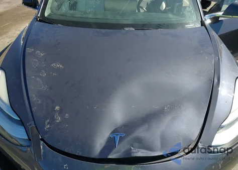 2020 Tesla Model 3 Standard Range Plus Rear-Wheel Drive/Standard Range Rear-Wheel Drive из США, поврежденный, VIN 5YJ3E1EA7LF598910